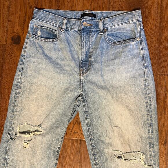 Uniqlo Relaxed Tapered Straight Distressed Jeans 28 Mid Rise Light Wash Cotton - Picture 2 of 7